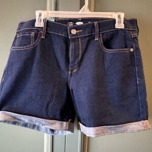 NWT. Old Navy Dark Blue Jean Shorts